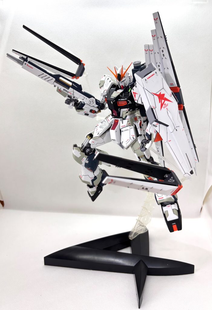 2基展開ぐらいのバランスが個人的には好きなのでファンネルの並び方を設定とは変えて固定しました。