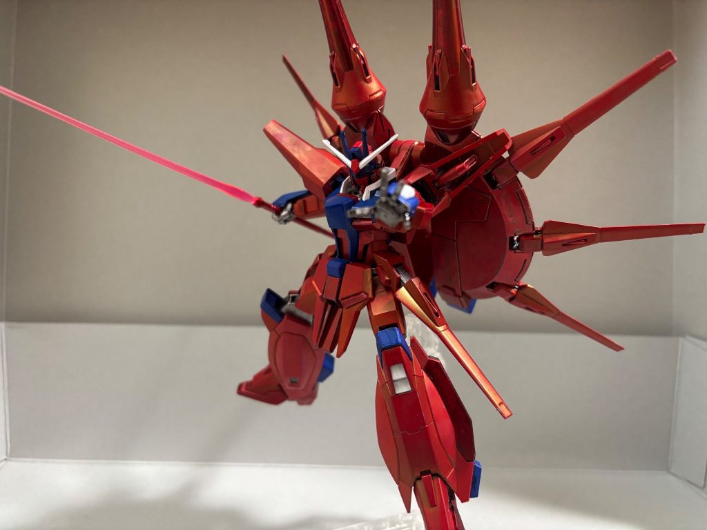 レジェンドガンダムスカーレット–5枚目/制作者：クロ