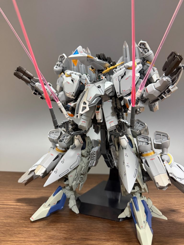 ゴツくてゴテゴテいろいろ付いてるのたまんないですね発売するのが発表された時からこれは絶対作りたい！って思ってました