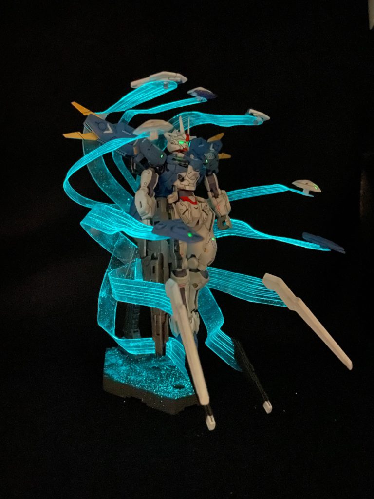 シャドーに挑戦して失敗。汚しになってました。綺麗にやられている方、尊敬します(gundam-kao10)