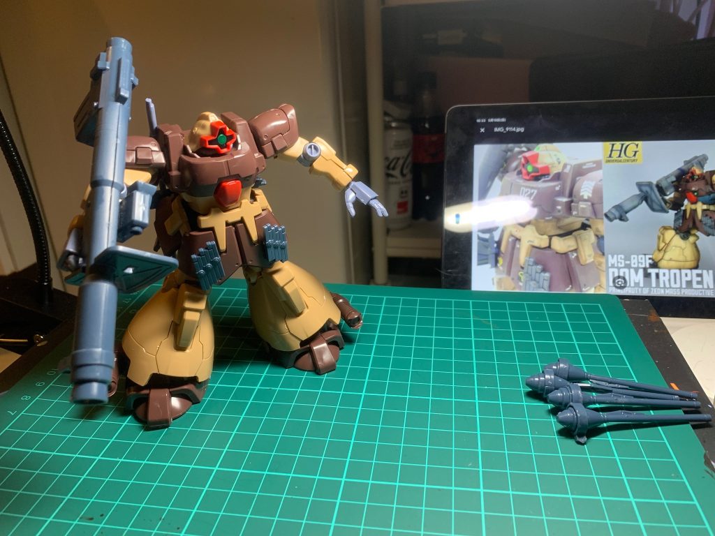HGUC MS-09F ドム・トローペン–2枚目/制作者：Plakids-K