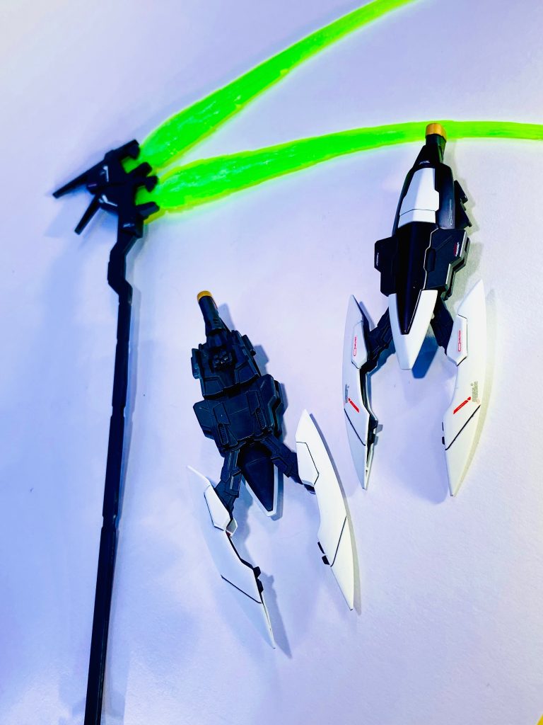 武装はこれだけなので、ホーネットがなければビームサイズのみ…エピオンもそうですが｢少ないメイン武装のみで戦う｣という機体大好きですね