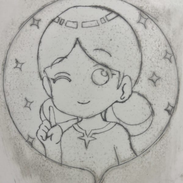 やっぱり👀とても良い環境ですね✨（草葉の陰から見てました😳）ほっこりしながらプラ板アート蛍光イエローで　仕上げました。伝わっているだろうと思いますがどうなんでしょうね。（反応は気に成ります😃）（2枚目）