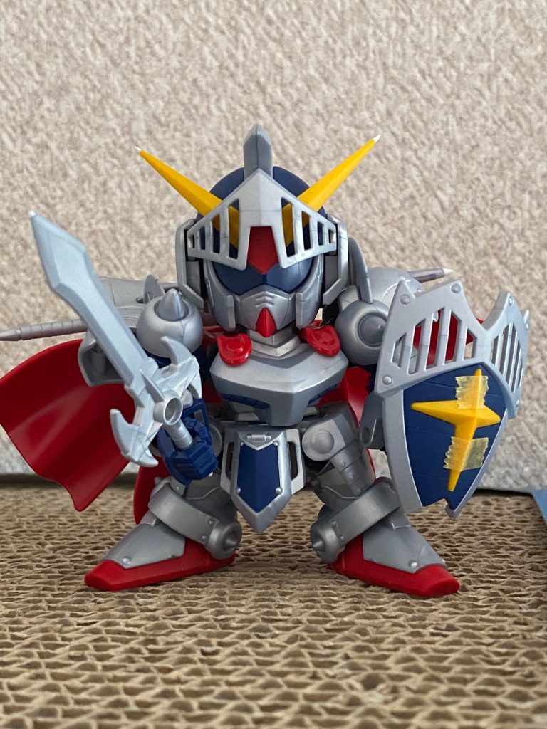 塗装しなくても十分なクオリティですよねぇ。アンテナや武器の先端部にプラ板延長してシャープ化だけしてます。