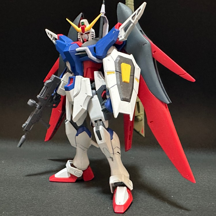 今月のSEED DESTINY 6月 HG デスティニーガンダム 筆
