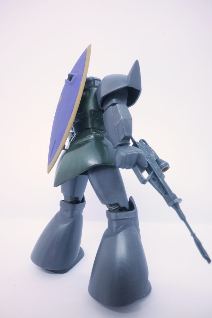後ろ姿合わせ目もしっかり消しました。