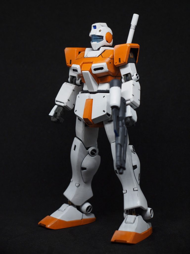ジム・コマンドライトアーマー。軽コマだとかライコマだとかいろいろ言われるがずっとマイナー。かわいいね。