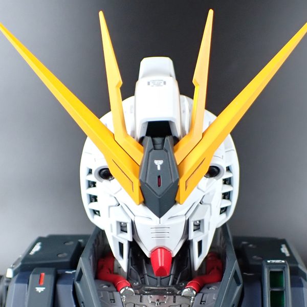 PGUνガンダム(頭部装甲)完成しました。残るは武器類のみ、ラストスパート頑張ります。（5枚目）