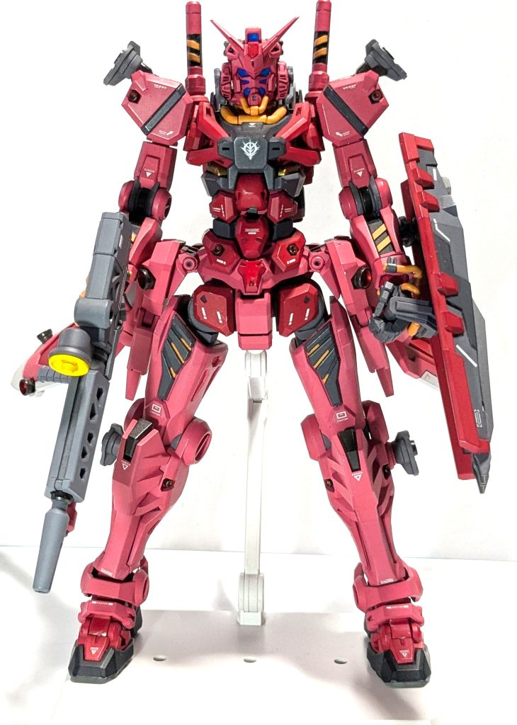 1/100アレンジフル赤いガンダム（GQ）:オプションバインダー装備状態
