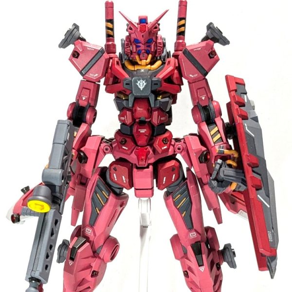 1/100アレンジフル赤いガンダム（GQ）:オプションバインダー装備状態