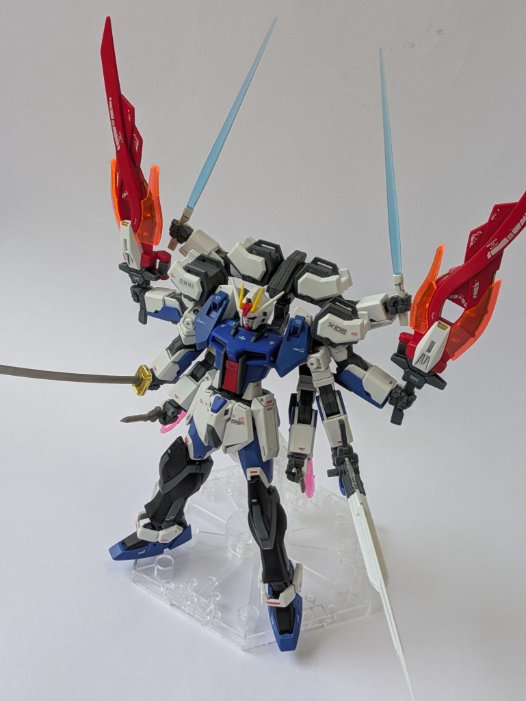 ストライクガンダム 腕8本–7枚目/制作者：porthos