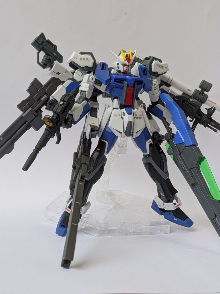 ストライクガンダム 腕8本–9枚目/制作者：porthos