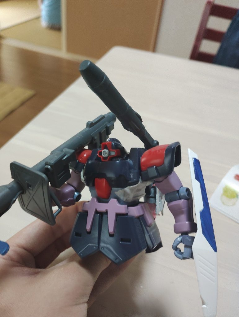 始めはただ単にドムの装備追加だけでした
