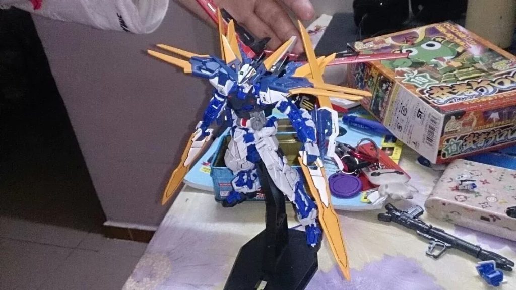 RG•ガンダムアストレイブルーフレームD–3枚目/制作者：risuisei