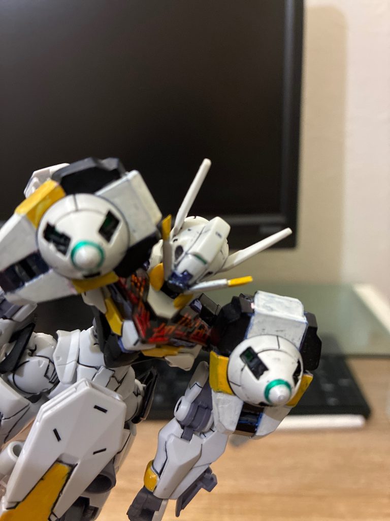 あとは首の関節をオリジナルで作ってma形態の時頭をしまえるようにしてます。