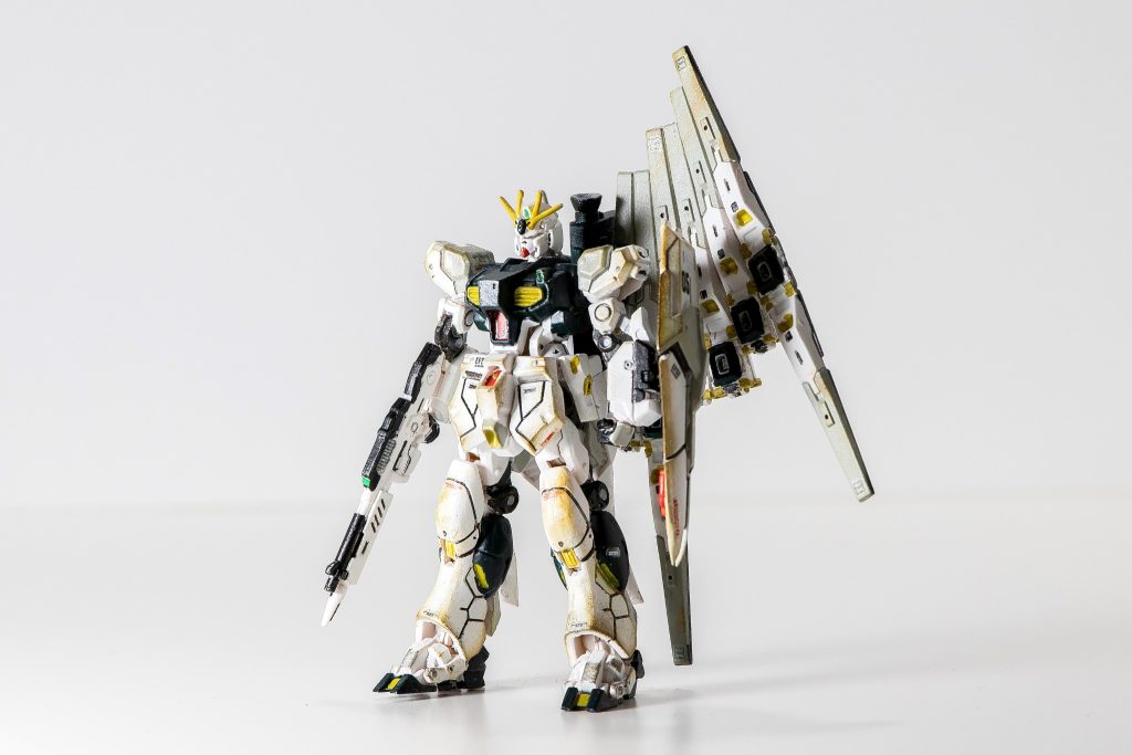 ガンダムアーティファクト νガンダム–2枚目/制作者：Kaki.