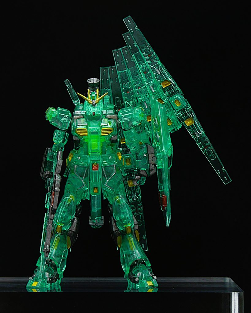 GUNDAM ARTIFACT νガンダム (クリア)–6枚目/制作者：佐々木 一