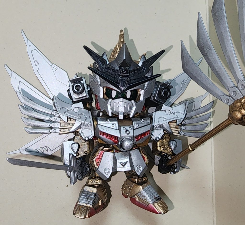 マグネットを仕込んだりして大将軍にもなる予定でした。