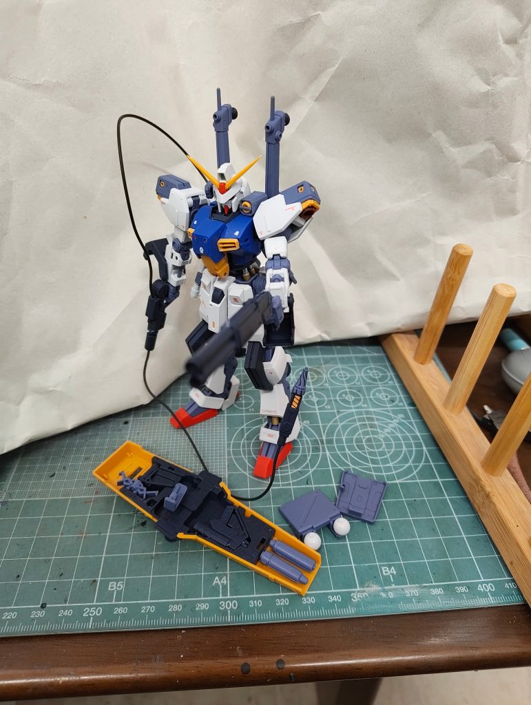 ショットガンも持ってます。