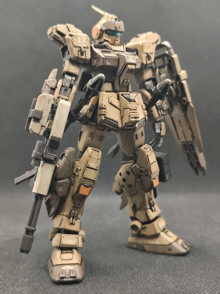 武装はジムスパルタンからミニガンを借りてきましたあとはビームサーベルのかわりにシュツルムファウストを差してます連邦の装備じゃないでしょうけど、似合いますかね？