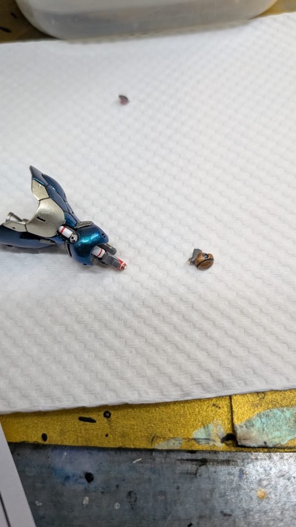 アーティファクトってバーツ折らずに完成させることなんて可能なのか？笑　アンテナも折れたし…少し力加減間違えたら簡単に折れちゃうんだよな笑