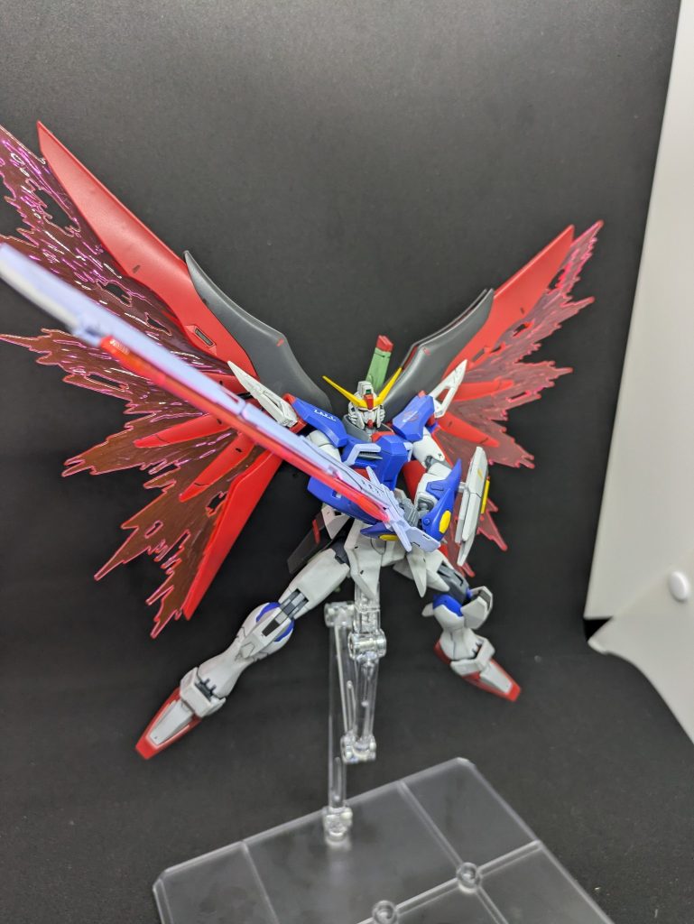 HGデスティニーガンダム–4枚目/制作者：iza