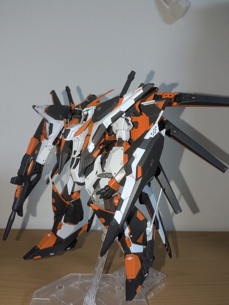クスィー+フィンファンネル
