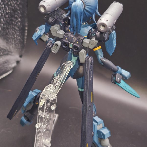 パワードふみなのアーマーの途中まで塗装して組んでみた。重武装とガトリングガンが好きなんで、自分好みでもあり、フルアーマー感も出てきていい感じ♪値段は張るがカスタムの幅も広いので、いいキットだと思う♪&nbsp;（3枚目）