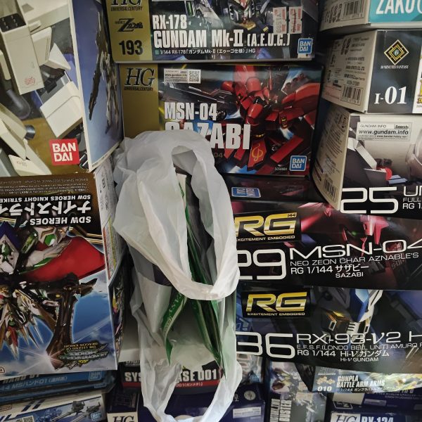 デカブツは別途