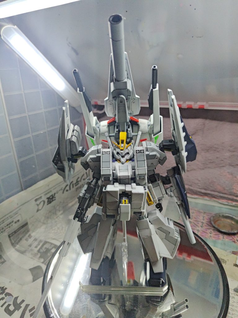 サブフライトに加工した。ギャプランの上半身を背負い更に大きく、高推力に。ギャプラン1機分の推力をMK-IIに上乗せする馬鹿な仕様（推力全開だと多分ヅダります(zaku-kao4)