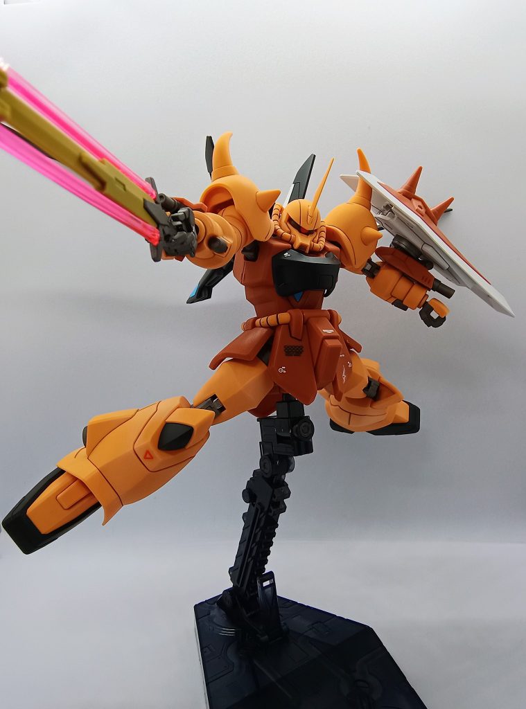 HGCE グフイグナイテッド（ハイネ・ヴェステンフルス専用機）–2枚目/制作者：kuro@-12