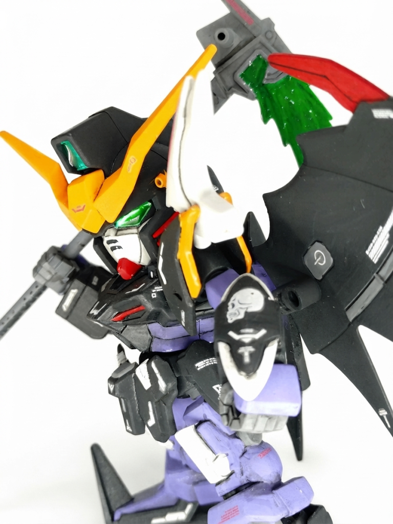 ワンポイントで左アームに死神っぽくドクロデカール入れてみました。