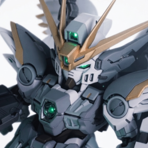 XXXG-00W0 ウイングガンダムゼロEW（スノーホワイトカラー）