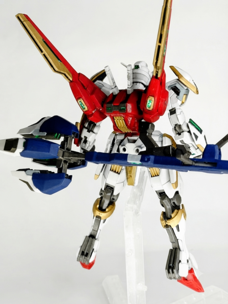 白…オフホワイト黒…ミッドナイトブルー赤…メタリックレッド青…ティターンズブルー金…スーパーリッチゴールドフレーム…焼鉄色差し色…エアクラフトグレーセンサー…シルバー＆ラピテープ