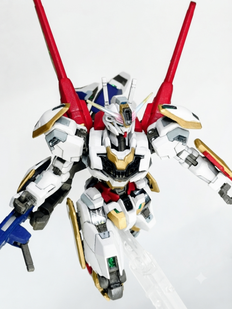 パーメットスコアとセンサー類はつや消し後に仕上げてます。今回はカメラアイにもラピテープを貼りましたが目立たないですね…