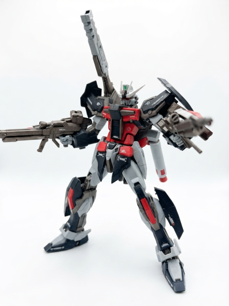フルバースト！フルアーマーの定番、みんな大好きポージング。イメージ的にやはりミサイルポッドは欲しかったかもしれないです。
