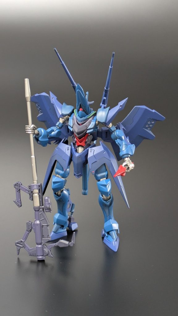 水色っぽい青、紫っぽい青、紫、の部分は三色はそれぞれ2種類で塗ってあるのですが差異が少なすぎたと反省しております。