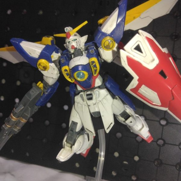 HG　ウイングガンダム