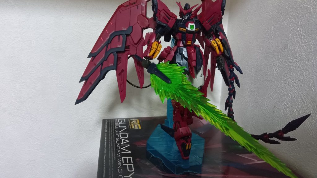 神々しい(gundam-kao3)見てくれてありがとうございます。