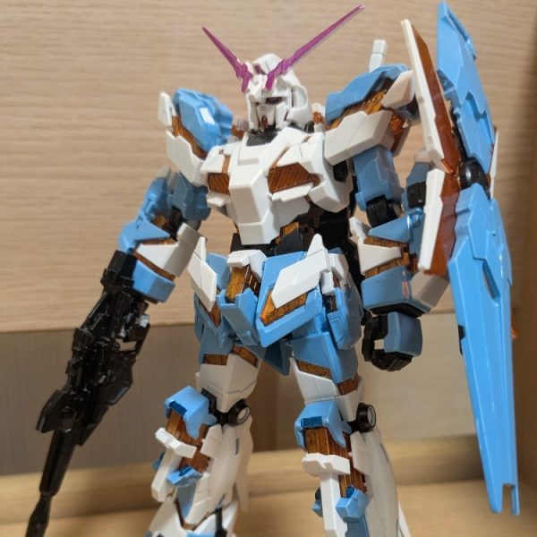 ユニコーンガンダム【兎田ぺこらコラボカラー】