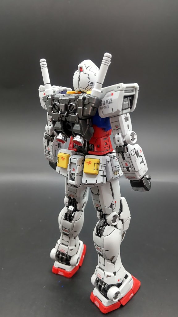 RG 1/144 ガンダム ver.2.0–3枚目/制作者：WB1129