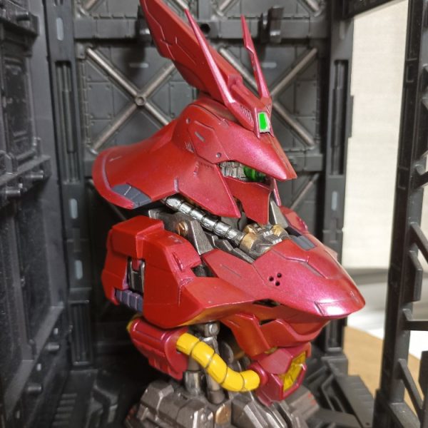 メカニカルバスト　サザビー