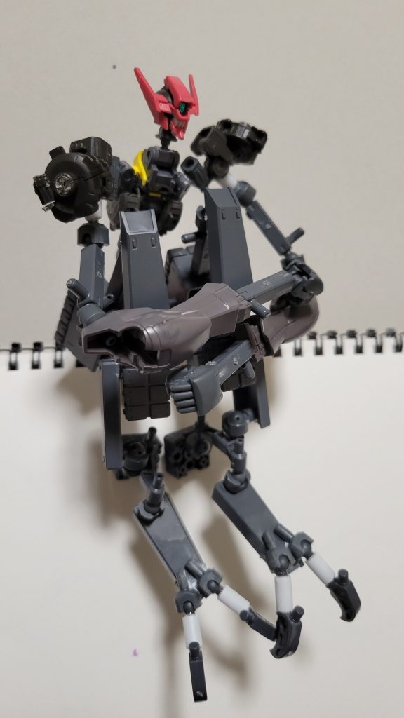 体育座り…。