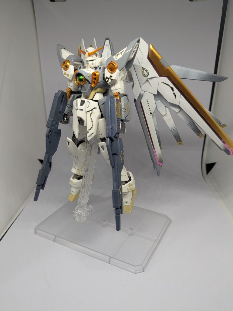 専用のツインバスターライフルを装備させました。ゼロやゼロカスタムはやっぱりこれですね。(※これはウィングガンダムであり、ゼロではない。)
