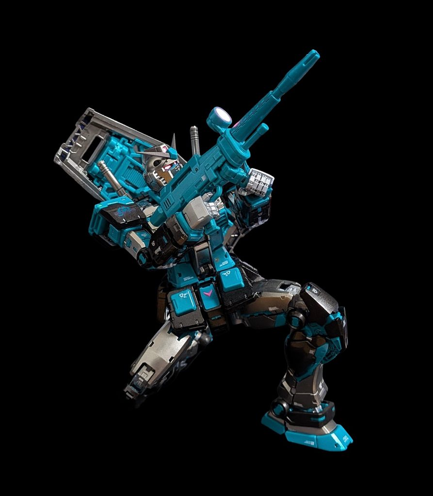 膝立ちも完璧です可動に合わせて動くアーマーも凄い細かさです