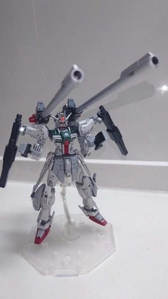ドッペルホルン連装無反動砲主武装です　長い(gundam-kao5)