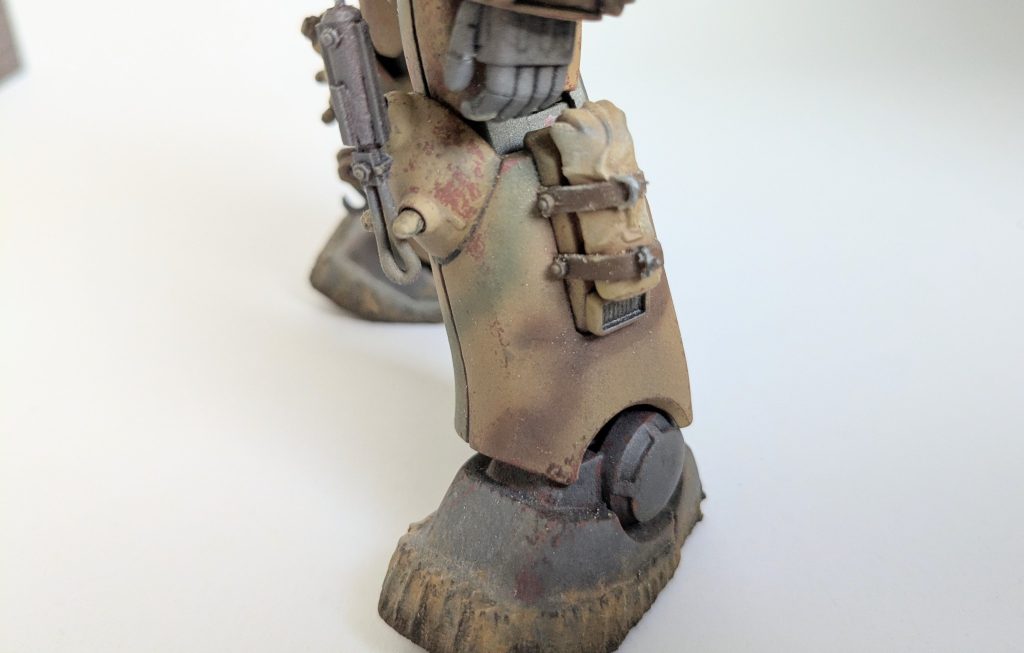 1/48ジェリカンキットの袋プラ板とハリガネでベルト留め具を表現……出来ていますかねぇ……。