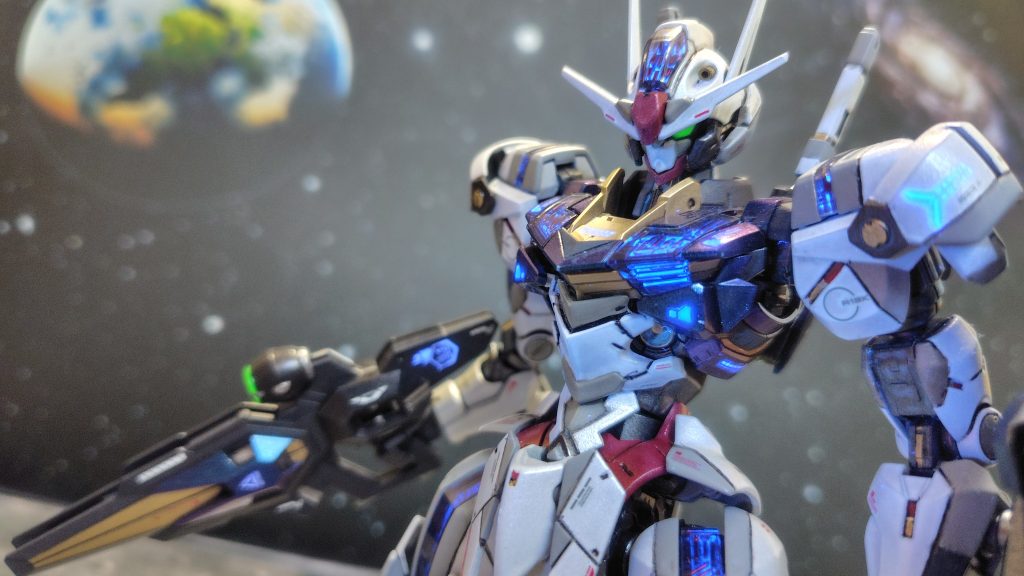 ブルーに発光するデカールに合わせてシェルユニットもブルーに発光するようにしました(gundam-kao6)