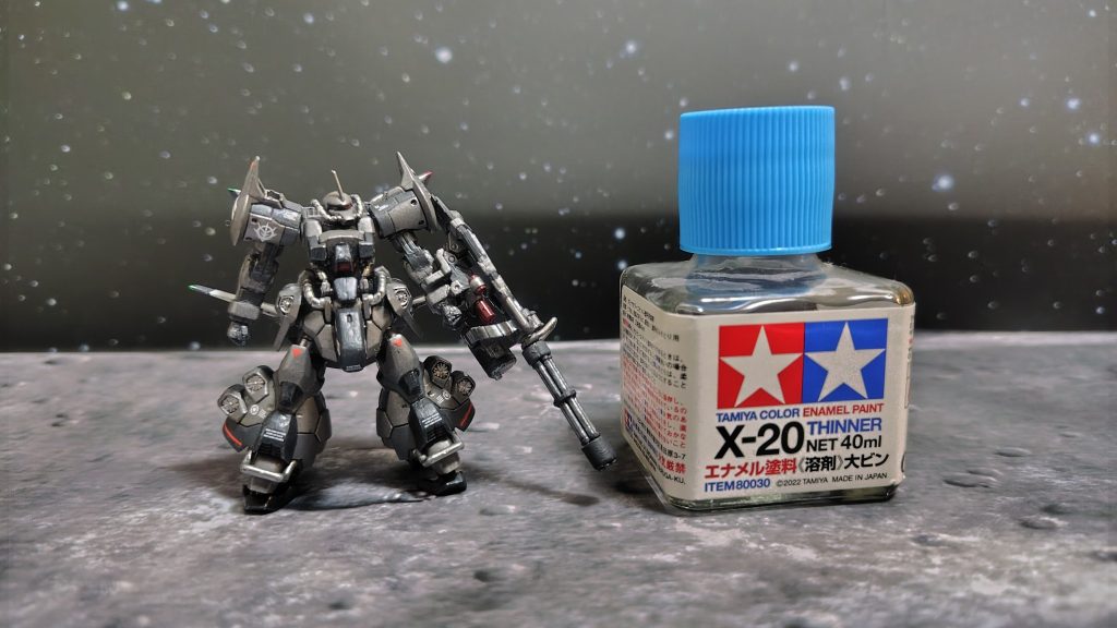 このグフ·フライトタイプのキットの完成度の高さに驚き、次の弾から箱買い(zaku-kao5)アーティファクト沼にどっぷりハマってしまうことになってしまいました(zaku-kao4)食玩なのに発売日を気にせず買いに行くと人気機体は売り切れ続出でこんなに買えないとは驚きました💦