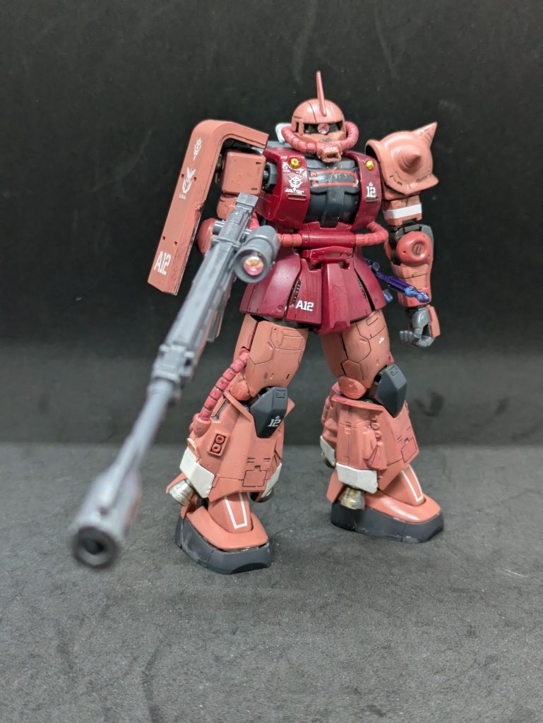 対艦ライフル。ずっと持たせておくと保持力が下がりそうですが、かっこいい武装です。
